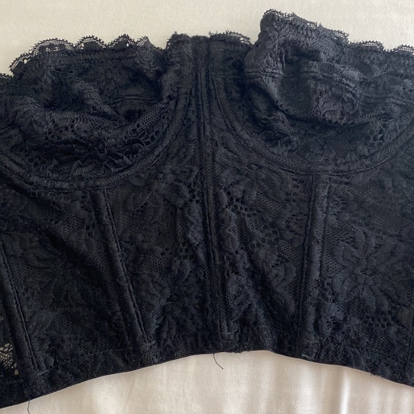 Urban Outfitters lace bustier top - Picture 2 of 3